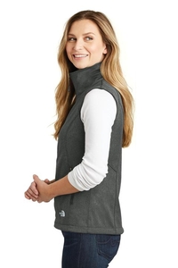 NF0A3LH1 - The North Face  Ladies Ridgeline Soft Shell Vest