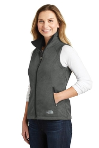 NF0A3LH1 - The North Face  Ladies Ridgeline Soft Shell Vest