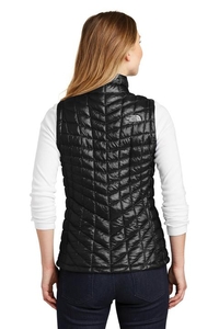 NF0A3LHL - The North Face  Ladies ThermoBall  Trekker Vest