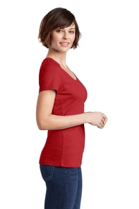 DM106L - District Women's Perfect Weight Scoop Tee