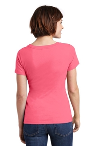 DM106L - District Women's Perfect Weight Scoop Tee