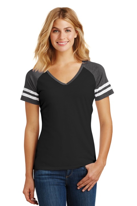 DM476 - District Women's Game V Neck Tee