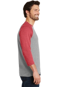 DM136 - District Perfect Tri 3/4 Sleeve Raglan