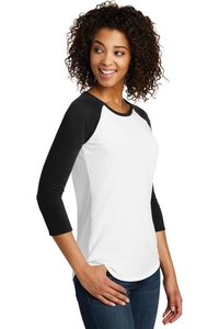 DT6211 - District Women's Fitted Very Important Tee 3/4 Sleeve Raglan