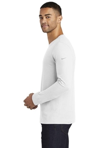 NKBQ5232 - Nike Core Cotton Long Sleeve Tee