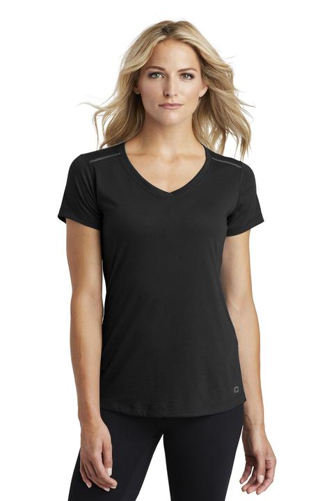 LOE337 - OGIO ENDURANCE Ladies Peak V-Neck Tee