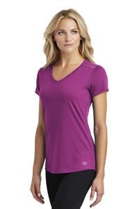 LOE337 - OGIO ENDURANCE Ladies Peak V-Neck Tee