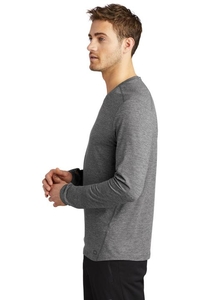 OE340 - OGIO ENDURANCE Force Long Sleeve Tee